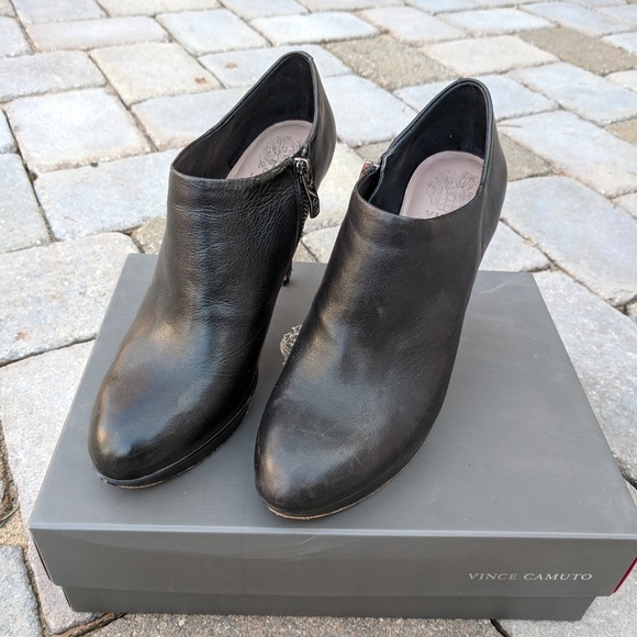 Vince Camuto Elvin Platform Booties - Picture 1 of 5